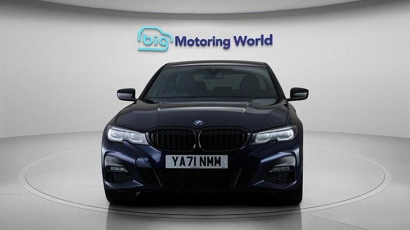 Used BMW 330e M Sport 292 HP (214 kW) 2022 Blue Sedan