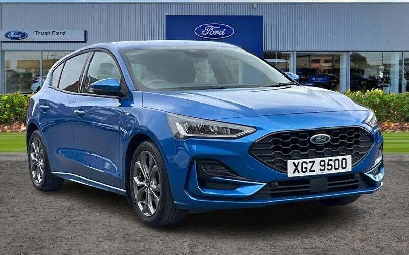 Used 2023 Ford Focus ST-Line Hatchback | £16,495 (Good price) - Image 1/4