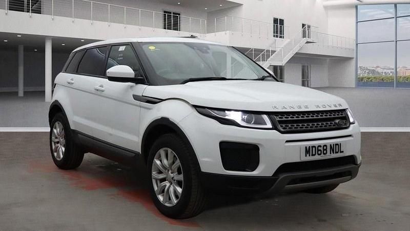 White Used 2019 Land Rover Range Rover evoque SE Estate | £12,995 (Super price) - Image 1/4