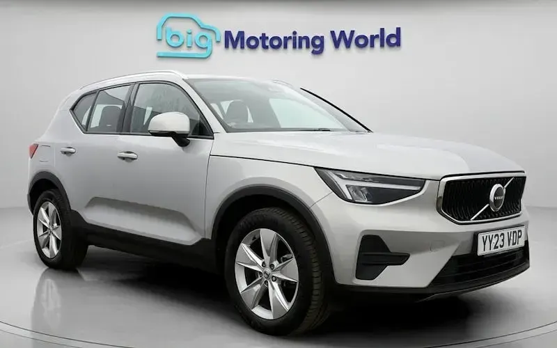 Used Volvo XC40 Core 163 HP (119 kW) 2026 SUV