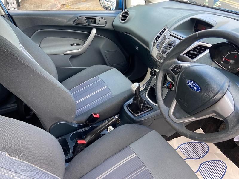 Used Ford Fiesta 2010 Blue Hatchback