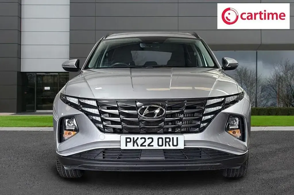 Gebraucht Hyundai Tucson SE 150 PS (110 kW) 2022 Silber SUV
