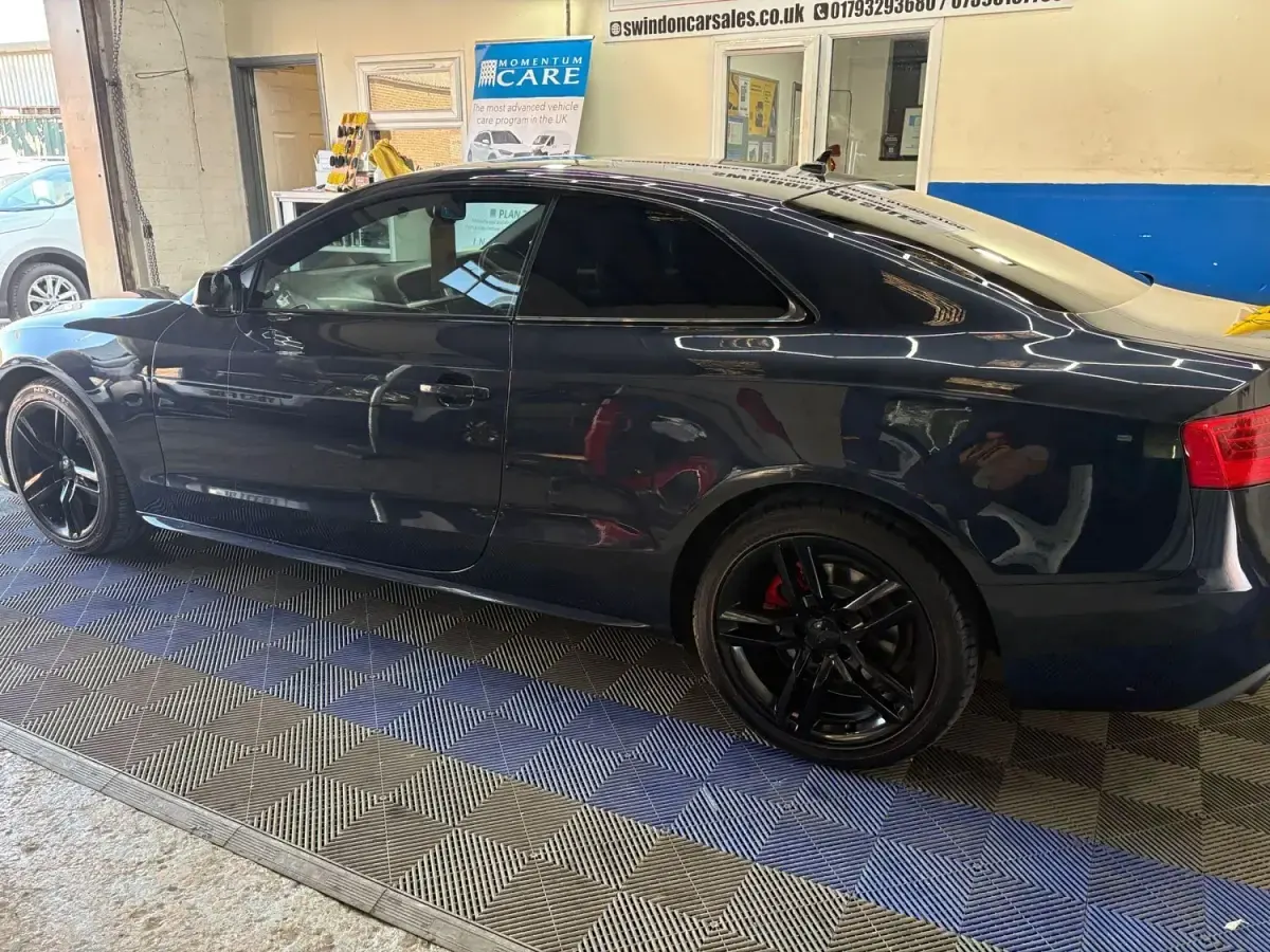 Second-hand Audi A5 S-Line 2015 Albastru Coupe