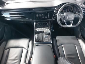 Used Audi Q7 Black Edition 340 HP (250 kW) 2023 Grey SUV