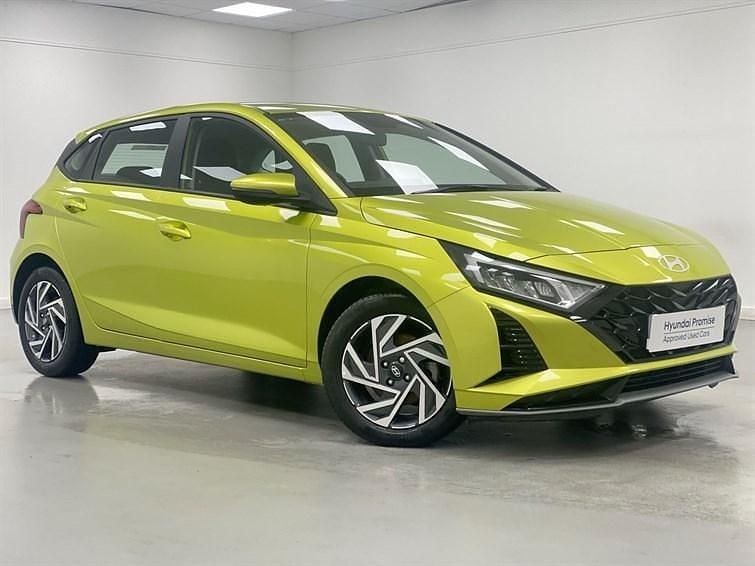 Used Hyundai i20 Advanced 2024 Yellow Hatchback