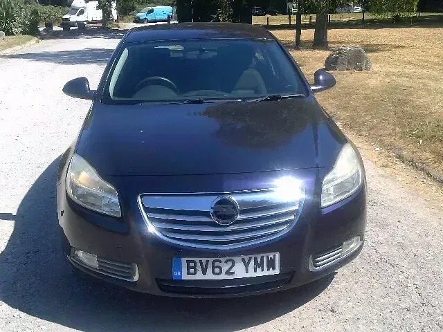 Used Vauxhall Insignia SRi 160 HP (117 kW) 2012 Blue Hatchback