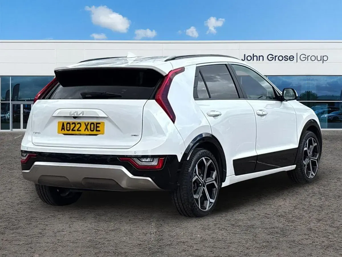 Used Kia Niro 2022 White SUV