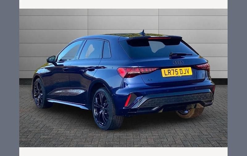 Used Audi A3 e-tron Black Edition 204 HP (150 kW) 2025 Blue Hatchback