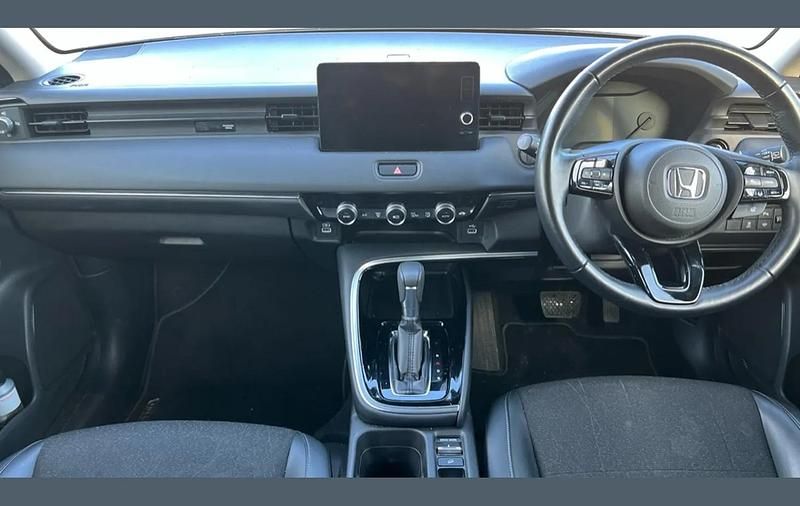 Used Honda HR-V Advance 128 HP (94 kW) 2022 White SUV