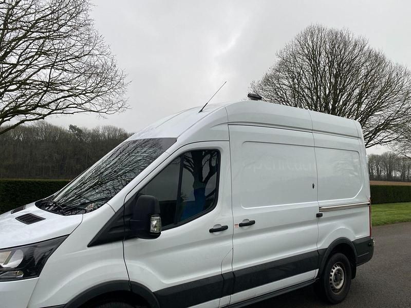Used Ford Transit 130 HP (95 kW) 2018 White Van