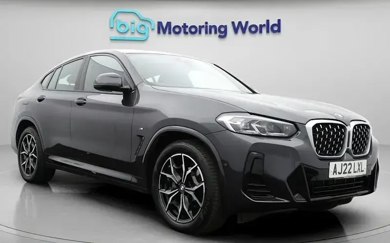 Used BMW X4 M Sport 190 HP (139 kW) 2022 SUV