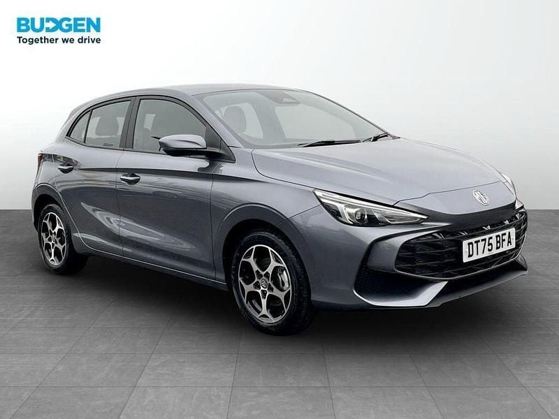 Usado MG MG3 SE 194 HP (142 kW) 2026 Cinzento Citadino