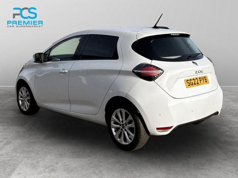 Used Renault Zoe Business 80 kW (109 HP) 2022 White Hatchback