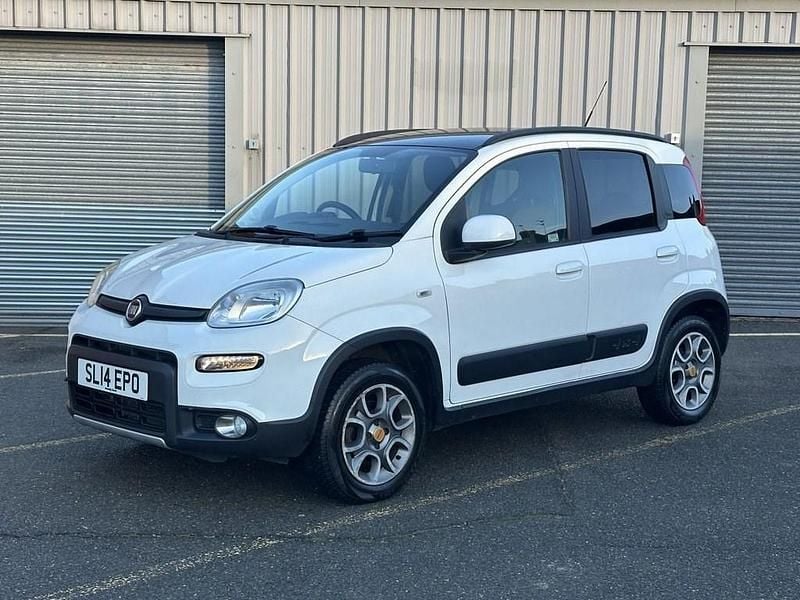 White/black Used 2014 Fiat Panda 4x4 S Hatchback | £4,900 (Good price) - Image 1/4