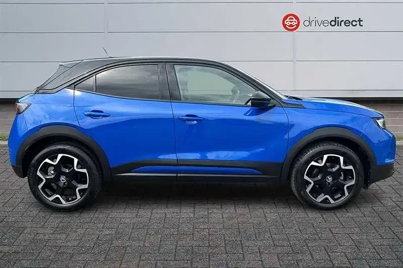 Second-hand Vauxhall Mokka Ultimate 130 CP (95 kW) 2023 Albastru SUV