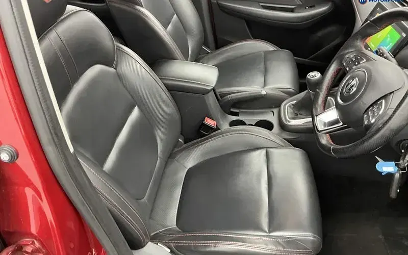 Used MG ZS Exclusive 106 HP (77 kW) 2021 Red SUV