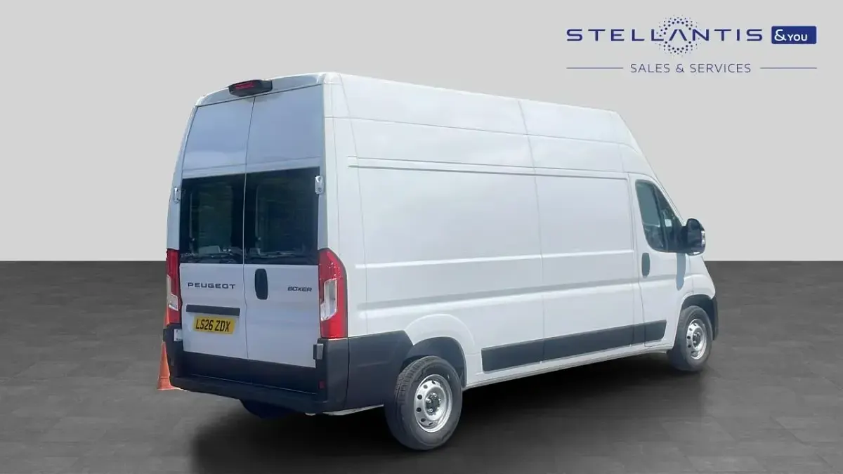 New Peugeot Boxer 138 HP (101 kW) 2026 White Van