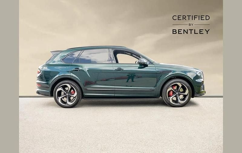 Used Bentley Bentayga 542 HP (398 kW) 2023 Green SUV