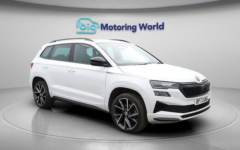 Used Skoda Karoq SportLine 150 HP (110 kW) 2023 White SUV
