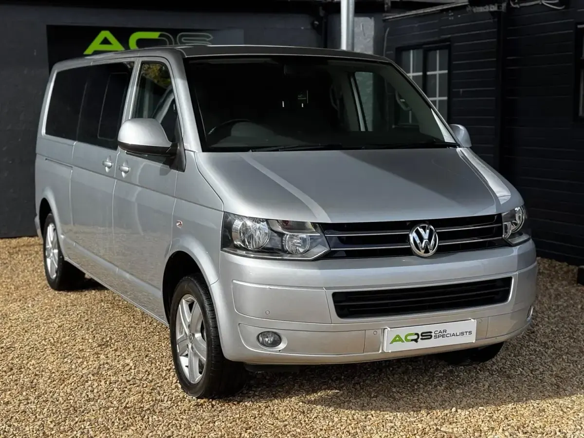 Used VW Caravelle SE 180 HP (132 kW) 2014 Silver MPV