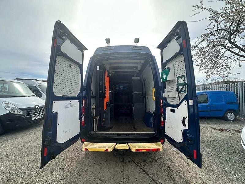 Second-hand Vauxhall Movano 145 CP (106 kW) 2019 Albastru Monovolum