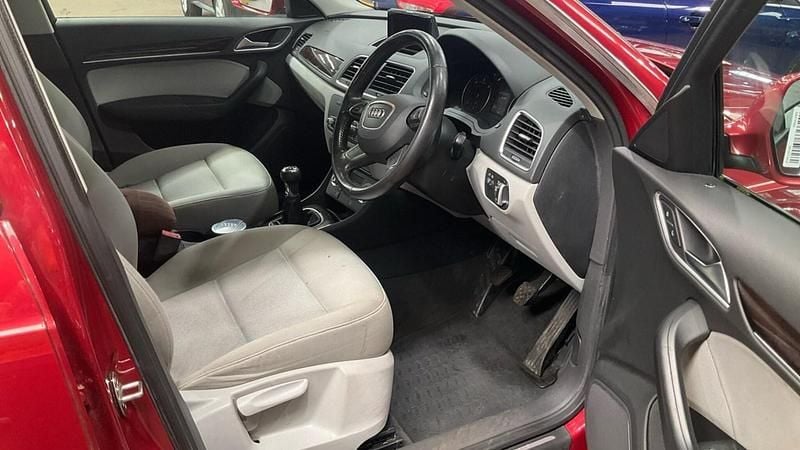 Used Audi Q3 2013 Red SUV