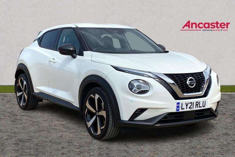 White Used 2021 Nissan Juke Tekna SUV | £14,375 (Fair price) - Image 1/4