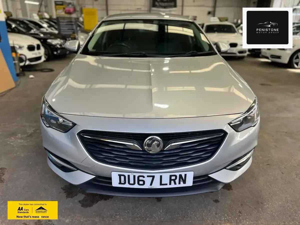 Used Vauxhall Insignia SRi 2017 Silver Hatchback
