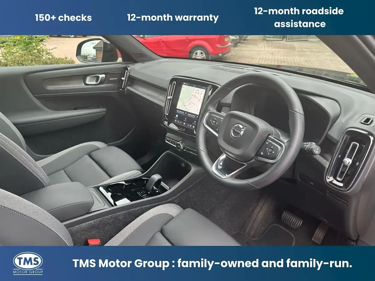 Used Volvo EX40 Ultra 185 kW (252 HP) 2024 Black SUV