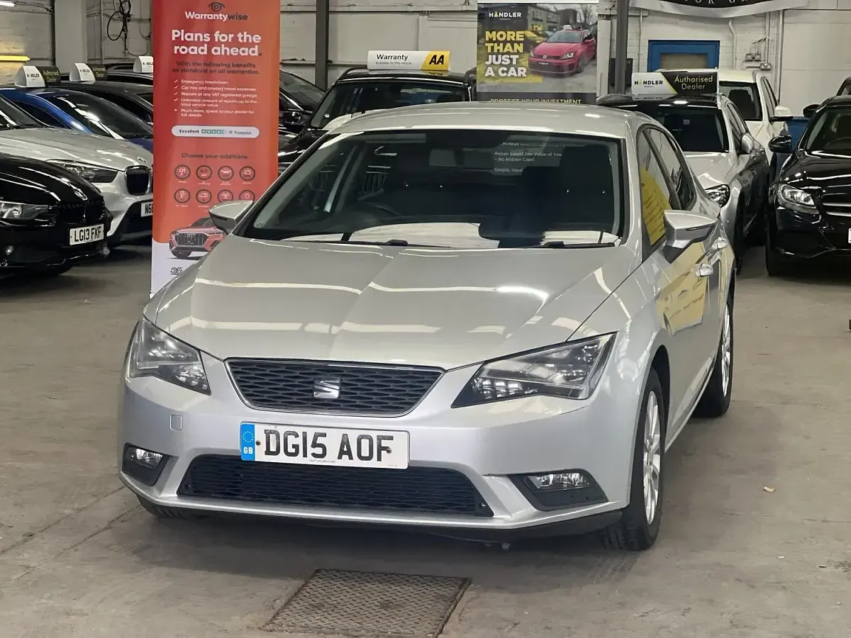 Used Seat Leon SE 125 HP (91 kW) 2015 Silver Hatchback