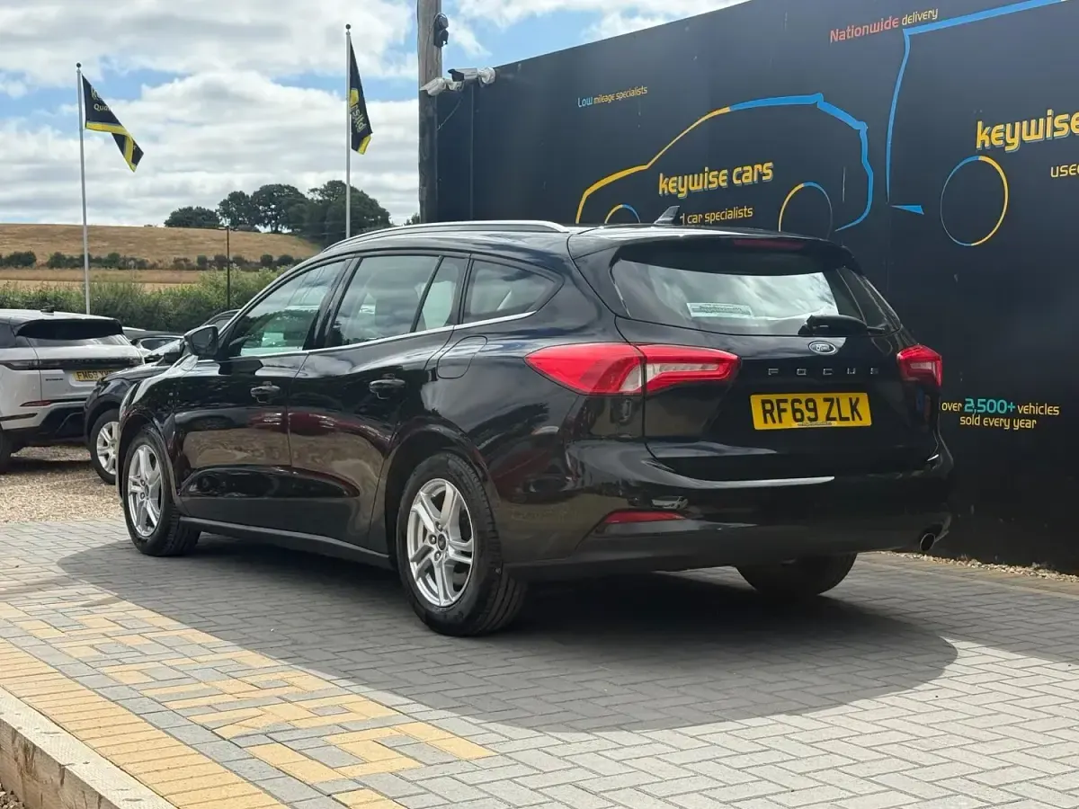 Used Ford Focus Zetec 2026 Black