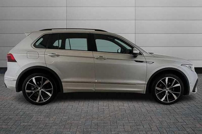 Used VW Tiguan R-line 150 HP (110 kW) 2022 Silver SUV