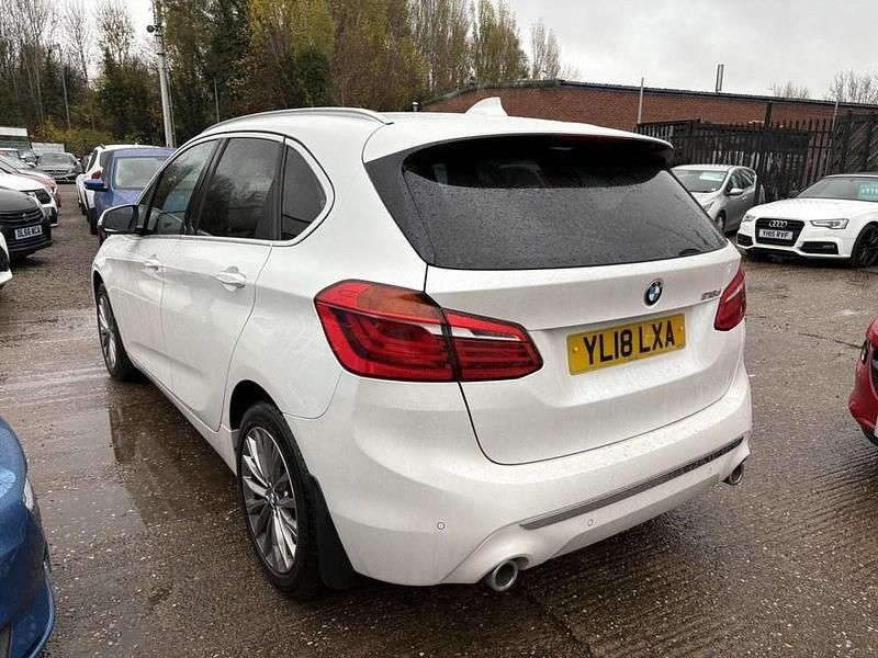 Used BMW 218 Luxury Line 150 HP (110 kW) 2018 White MPV