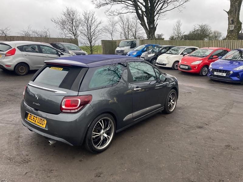 Begagnad Citroën DS3 Cabriolet 2013 Grå Cab