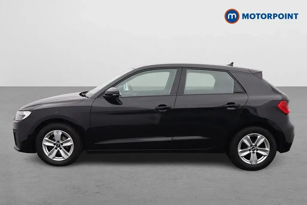 Usado Audi A1 2021 Negro SUV