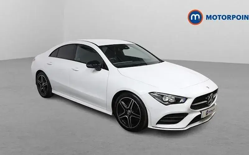 Usado Mercedes CLA200 Executive 163 HP (119 kW) 2022 Sedan
