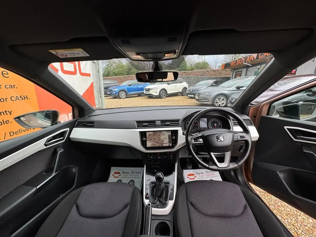 Used Seat Arona XCELLENCE Lux 115 HP (84 kW) 2018 Gold SUV
