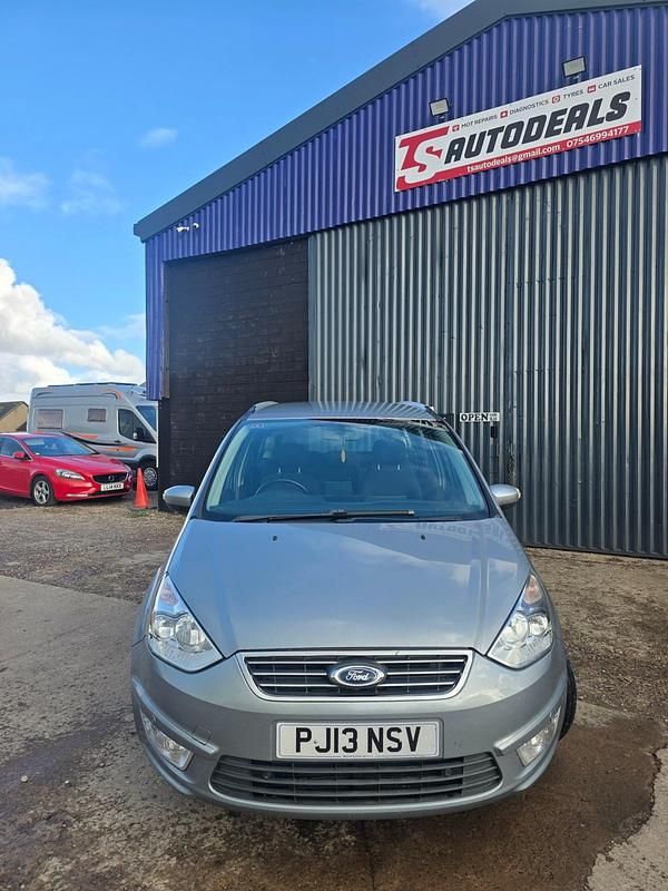 Used Ford Galaxy Zetec 140 HP (102 kW) 2013 Silver MPV