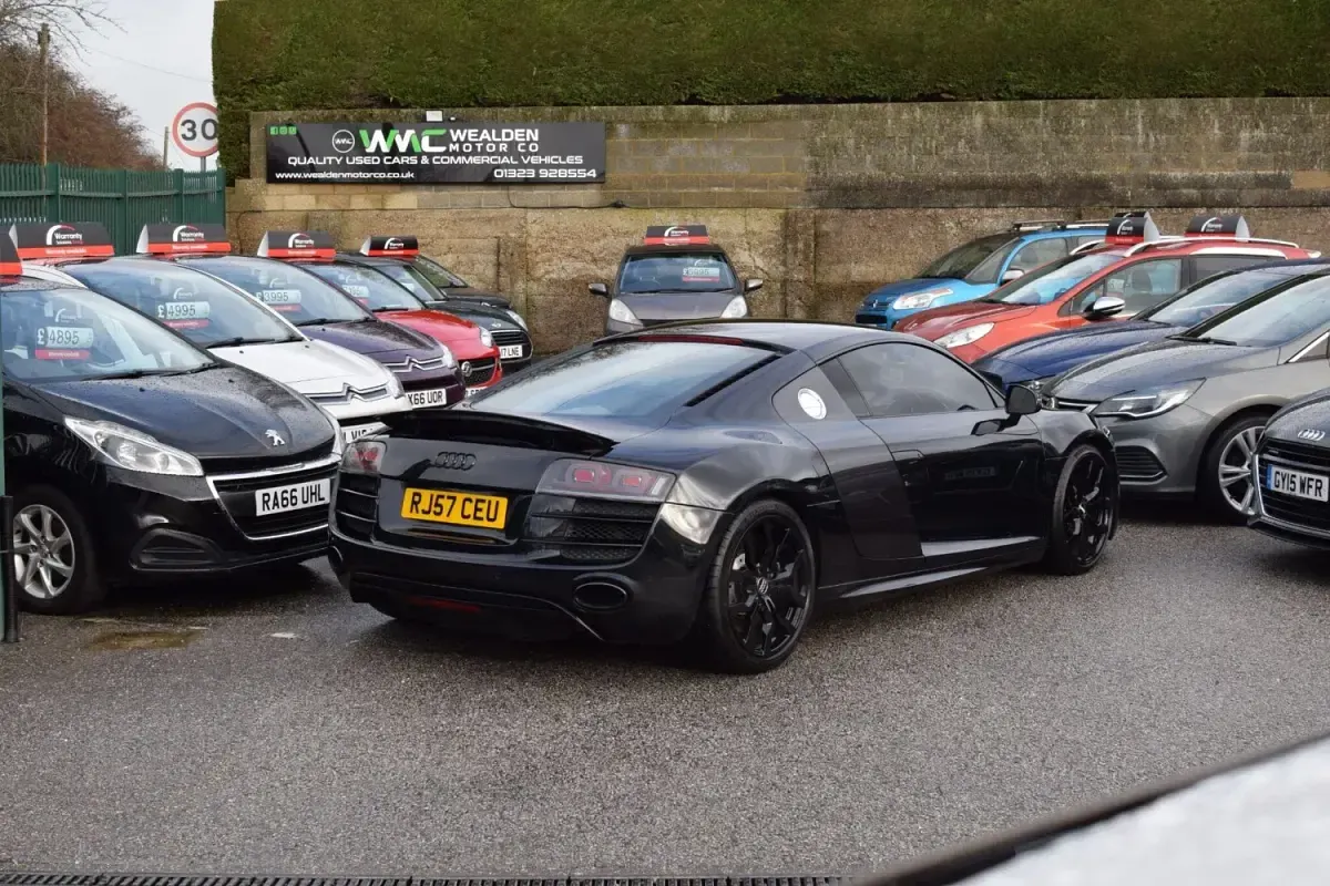 Begagnad Audi R8 Coupé Advanced 2007 Svart Sportkupé