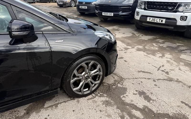 Used Ford Fiesta ST-Line 125 HP (91 kW) 2019 Black Hatchback