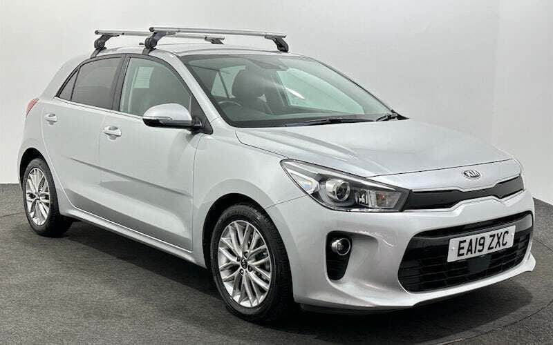 Used 2020 Kia Rio 3 Hatchback | £8,297 (Fair price) - Image 1/3