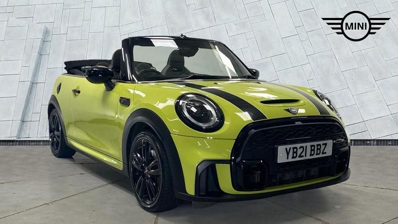 Yellow Used 2021 Mini Cooper S Sport Hatchback | £20,950 (Fair price) - Image 1/4