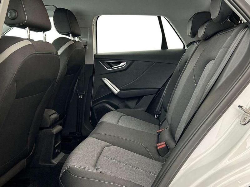 Used Audi Q2 Sport 116 HP (85 kW) 2024 White SUV