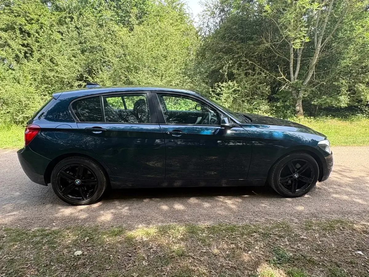 Used BMW 120 Sport Line 2013 Blue Hatchback