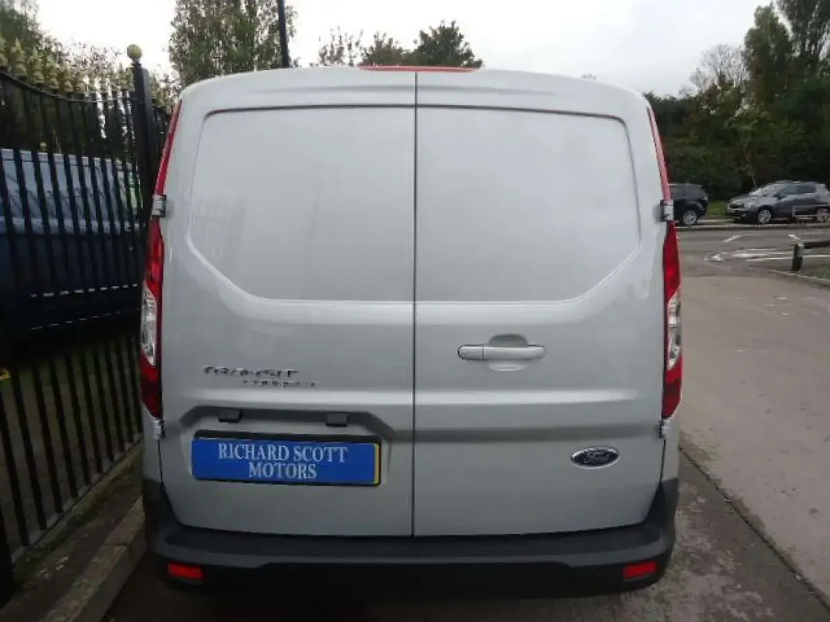 Used Ford Transit Connect Limited 100 HP (73 kW) 2023 Silver MPV