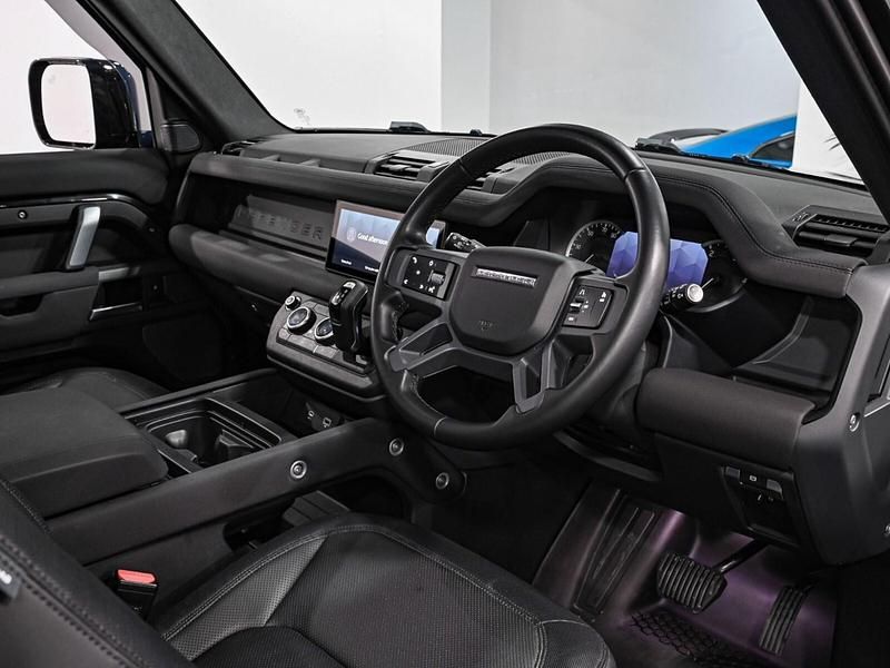 Used Land Rover Defender SE Dynamic 2022 Black Estate