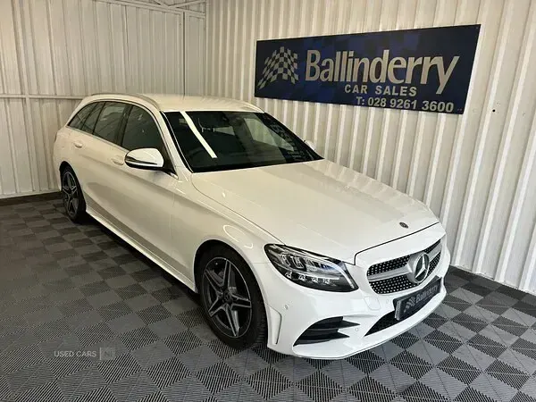 Used Mercedes C220 AMG line 2019 White Estate
