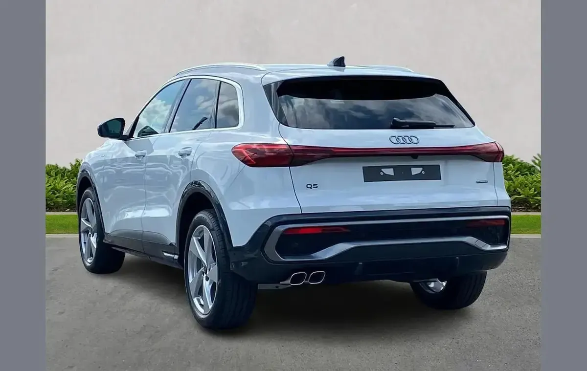 New Audi Q5 S-Line 200 HP (147 kW) 2025 Other SUV