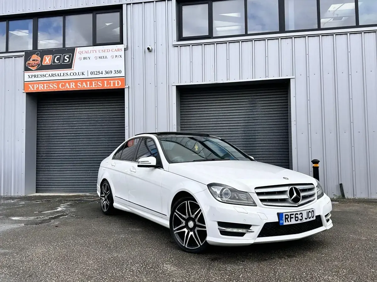 Used Mercedes C250 AMG 2014 White Sedan