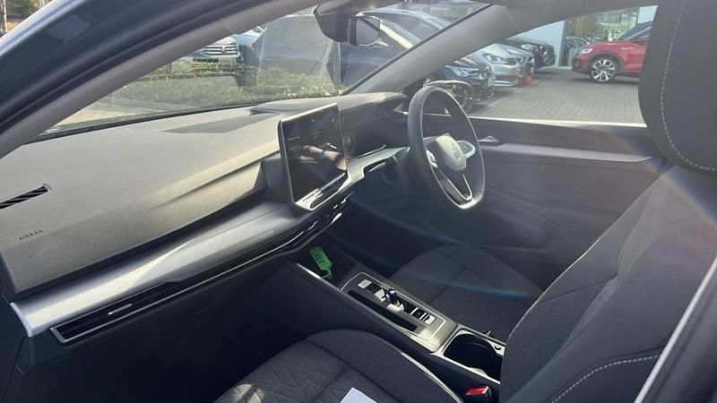 Used VW Golf VIII Match 204 HP (150 kW) 2025 Dolphin grey metallic